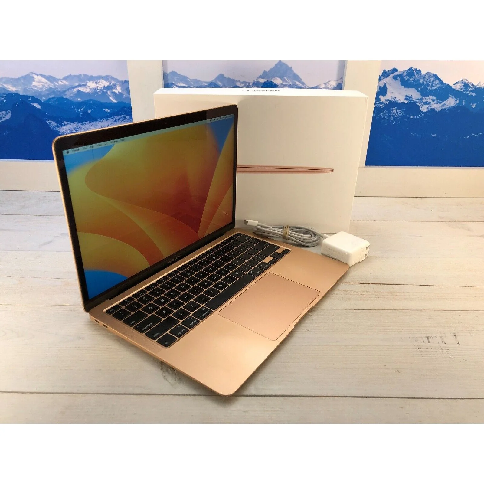 Laptops & Macbooks